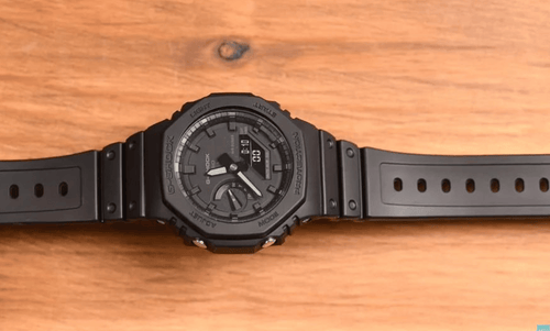 G-Shock Men's Black Watch Review - Octagonal Shape Casioak