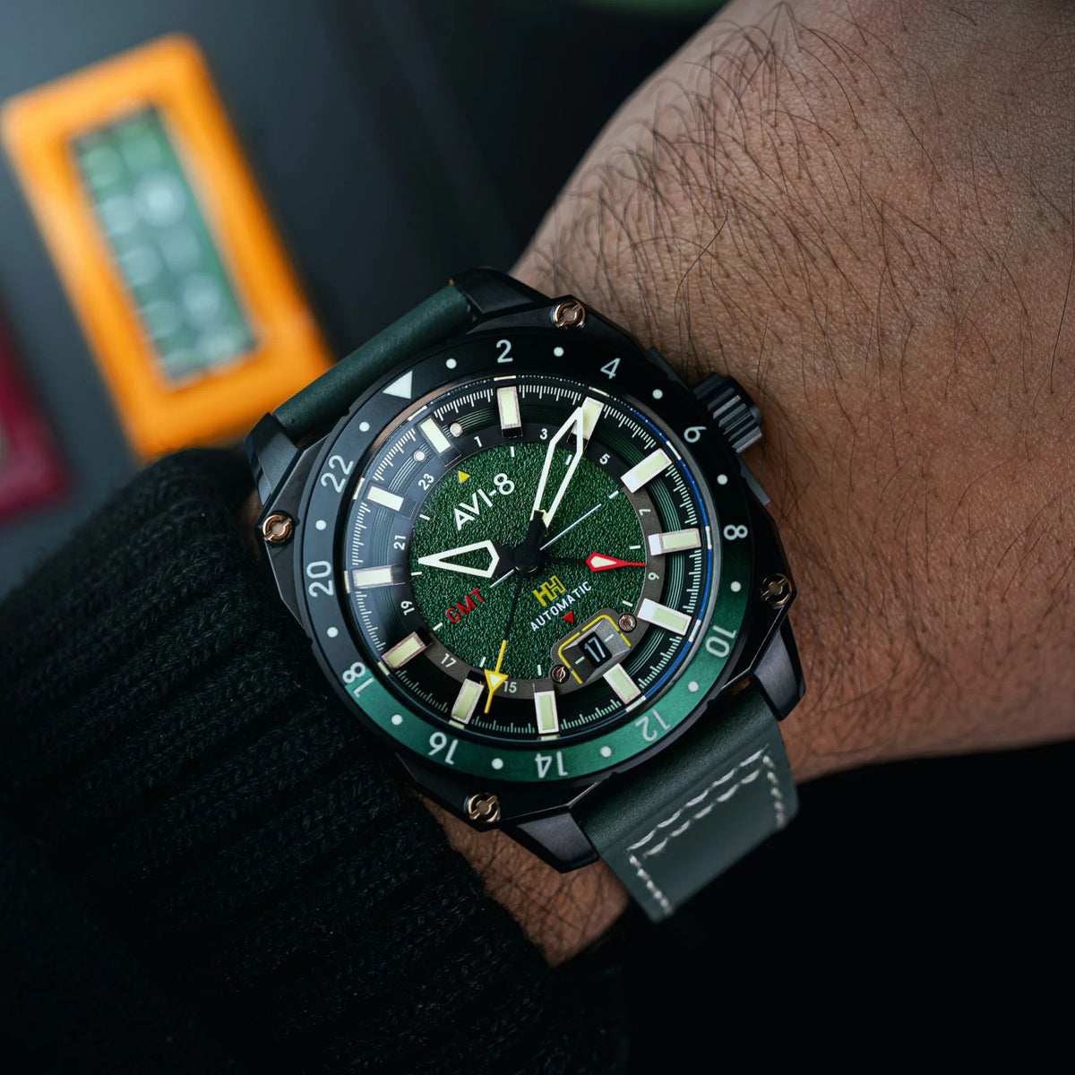 AVI-8 Hawker Hunter Atlas GMT Automatic Green Watch, view 2