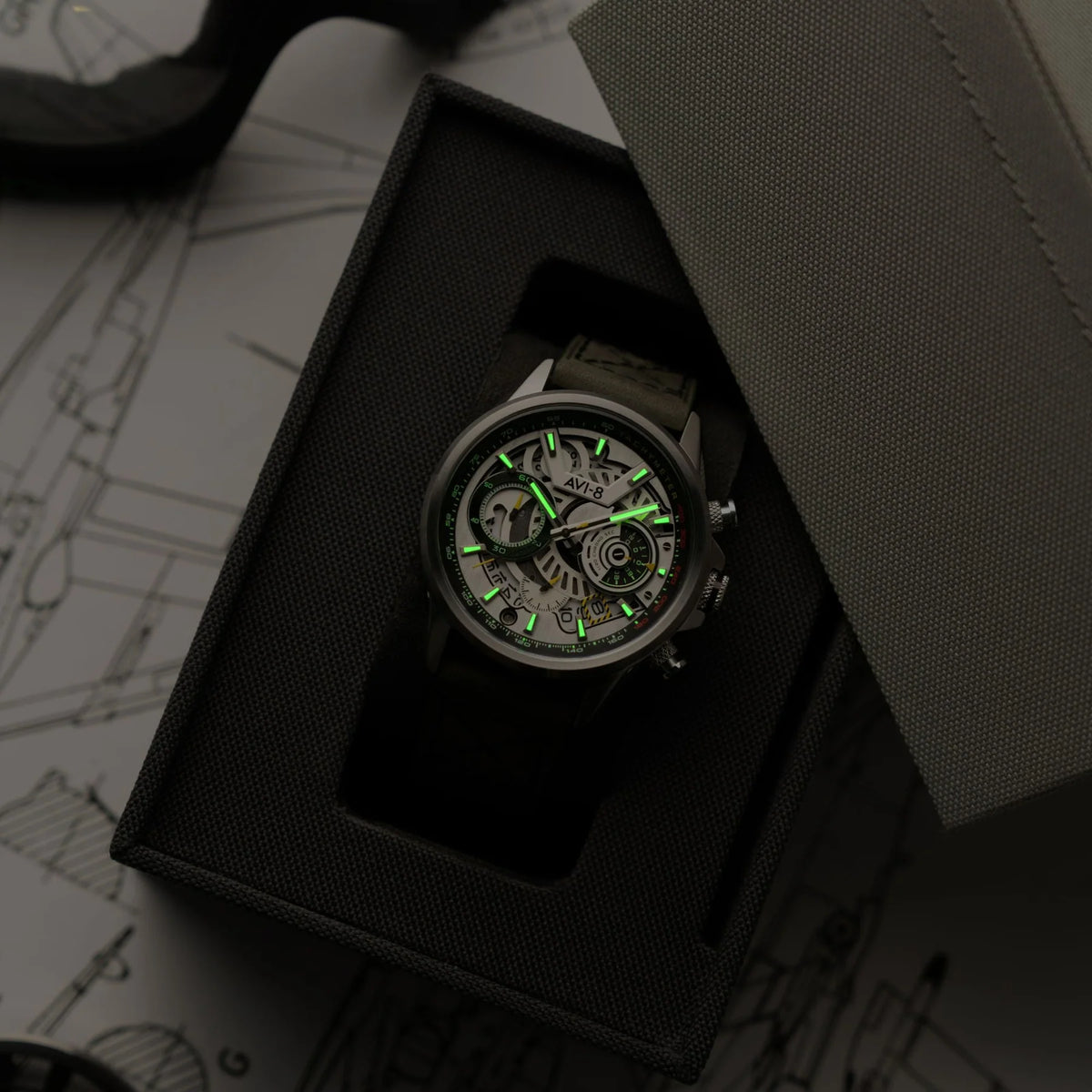 AVI-8 Hawker Harrier Matador Chronograph Grey Watch, view 3