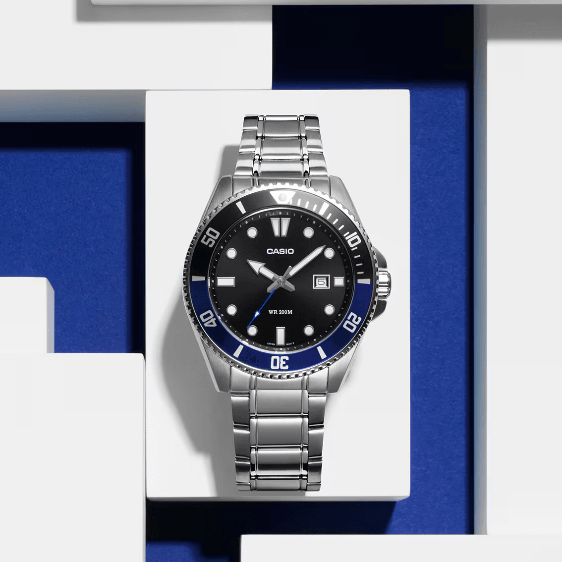 Casio Men's Standard Blue Black Diver Watch