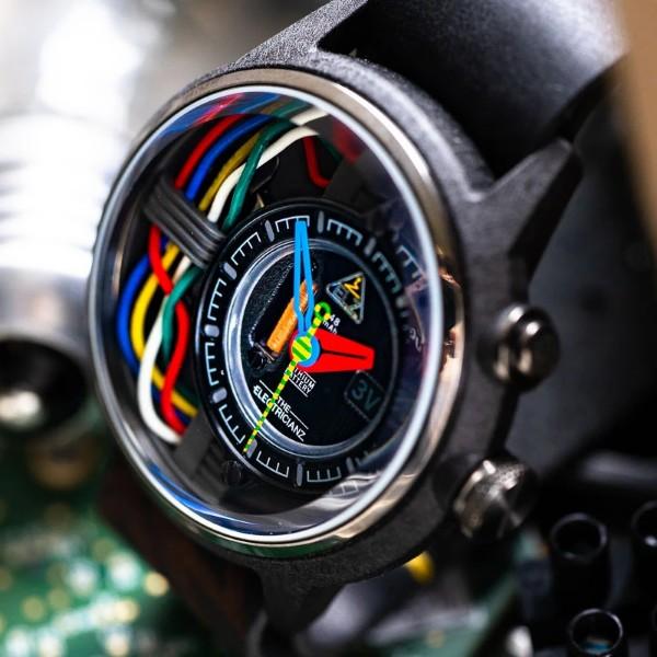 Analogue Watch - Electricianz Black Carbon Z Watch ZZ-A1A/03