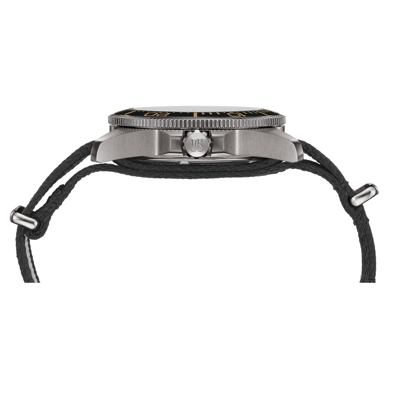 Automatic Watch - Certina DS Action Diver Automatic Men's Titanium Watch C0326074805100