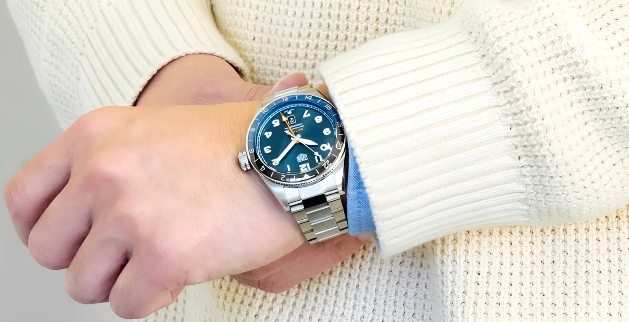 Choosing Silver Watches for Men: Style and Substance in Timekeeping