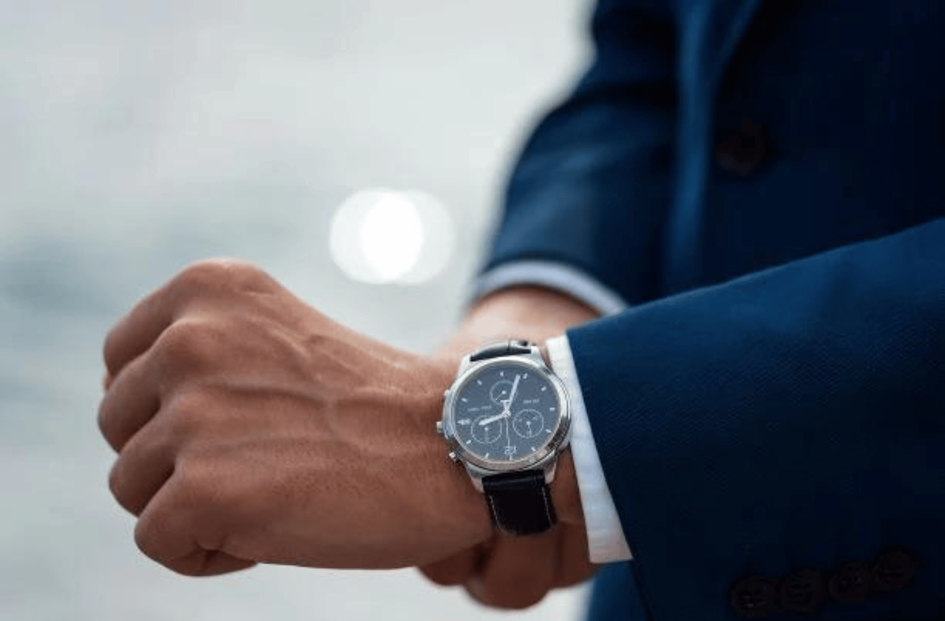 Best watches under 200 rupees on sale