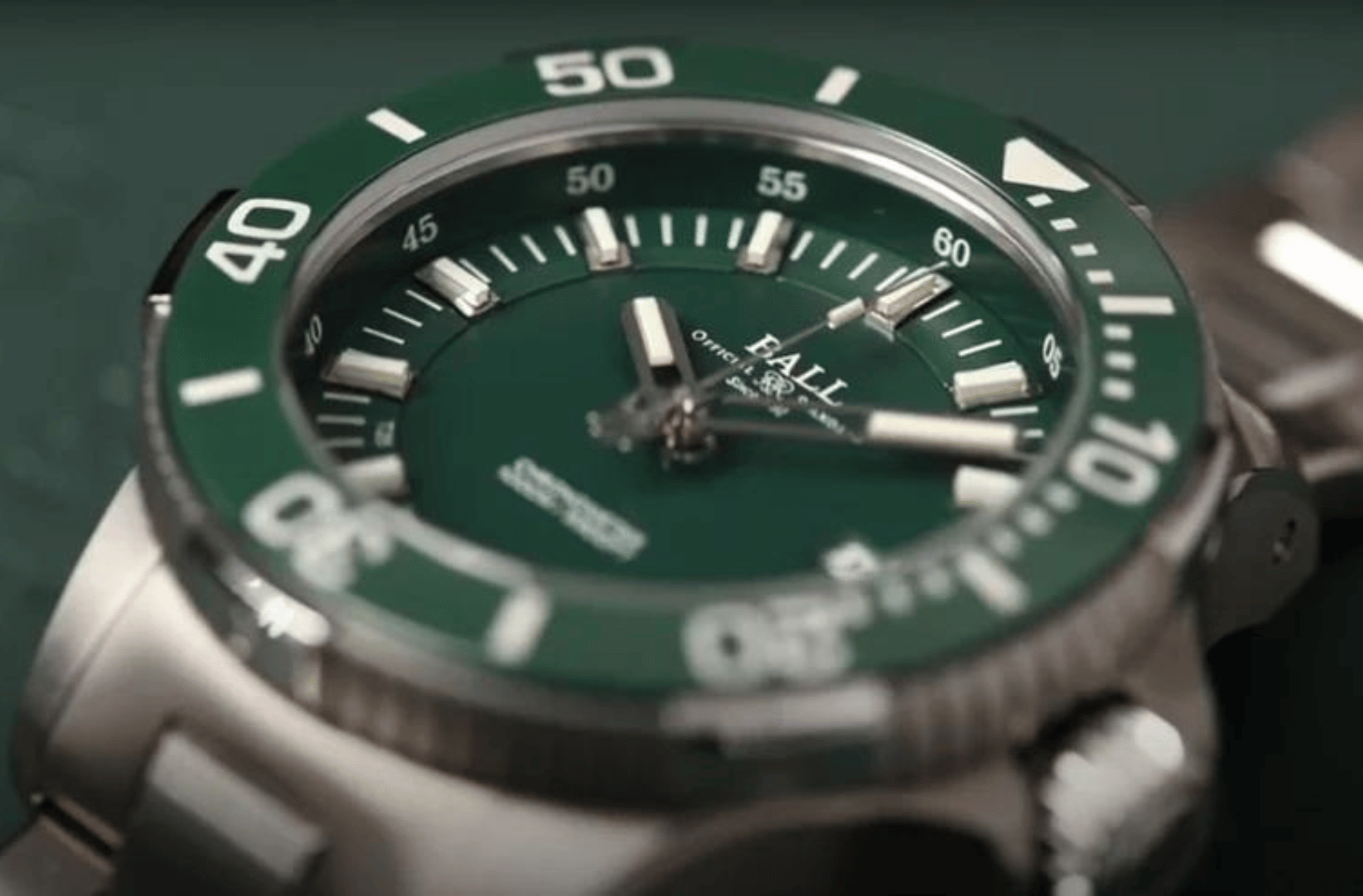 Mens watch 2025 green face