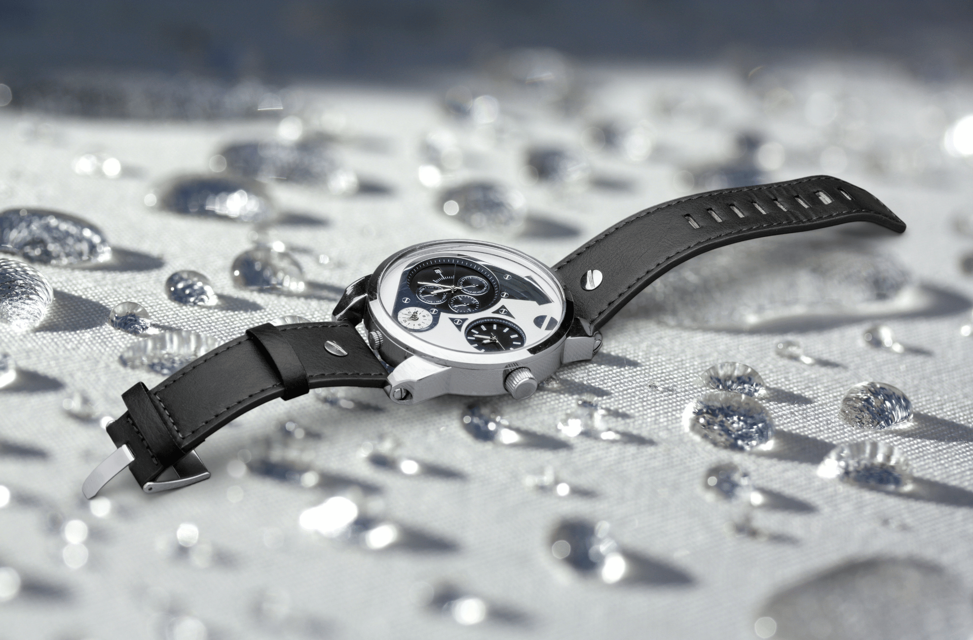 A Guide to Waterproof Watches Not A Water Resistant Watch
