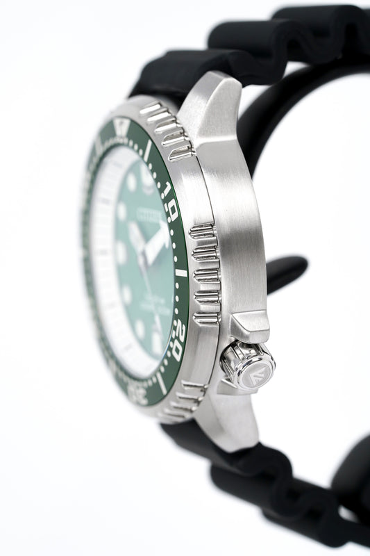 Citizen Men's Watch Eco-Drive Dive Silicone Strap BN0158-18X