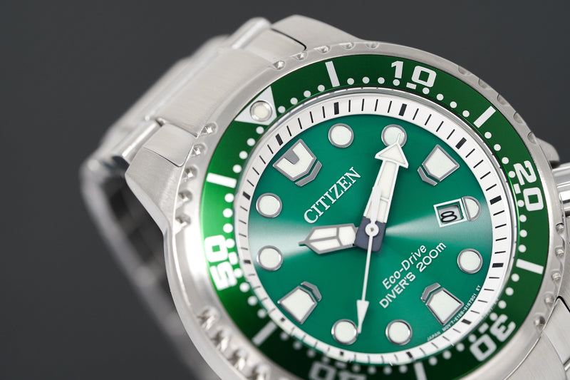 Citizen Men's Watch Eco-Drive Dive Stainless Steel Bracelet BN0158-85X