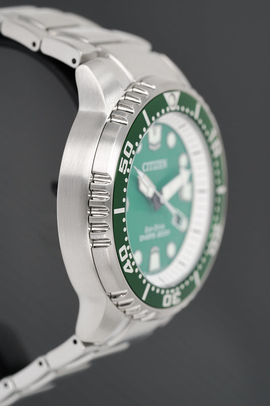 Citizen Men's Watch Eco-Drive Dive Stainless Steel Bracelet BN0158-85X