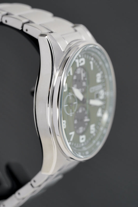 Citizen Urban Chrono Green - Main Image
