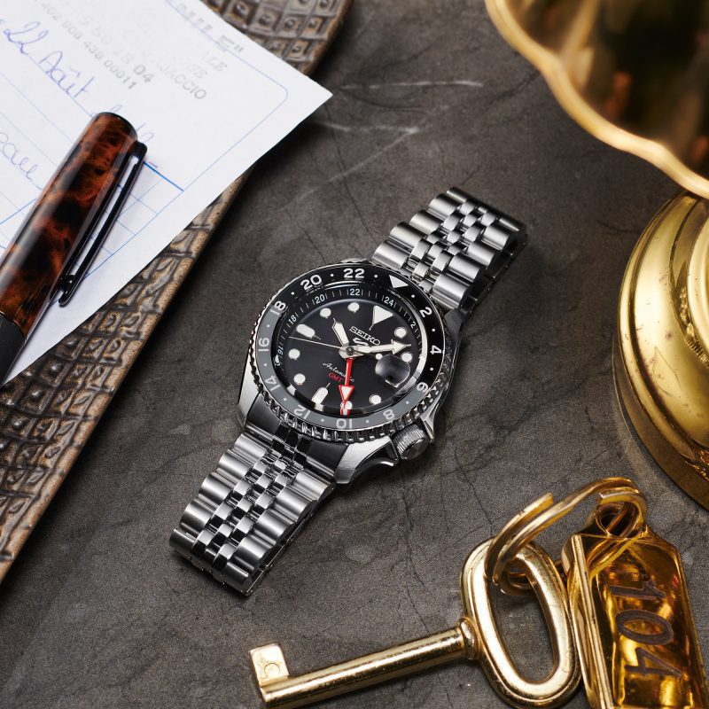 Seiko 5 Sport SKX  GMT Men's Black Grape Watch SSK001K1
