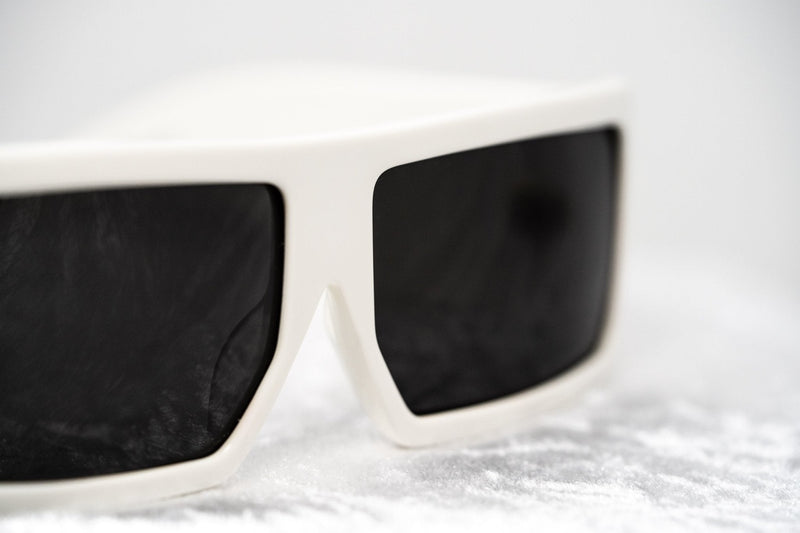 Jeremy Scott Sunglasses Rectangular Big Tut White with Grey CAT2 Lenses 6JSBIGTUTWHITE - WatchPilot