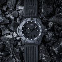 Analogue Watch - Luminox Navy Seal Men's Black Watch XS.3501.BO.F