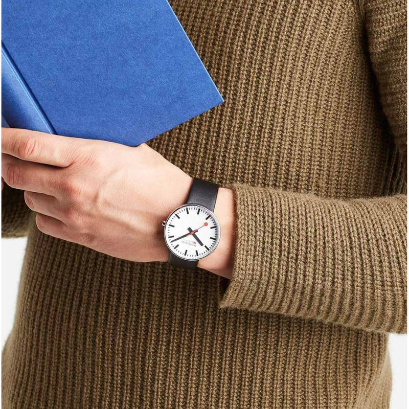 Analogue Watch - Mondaine Giant Unisex White Watch MSX.4211B.LB