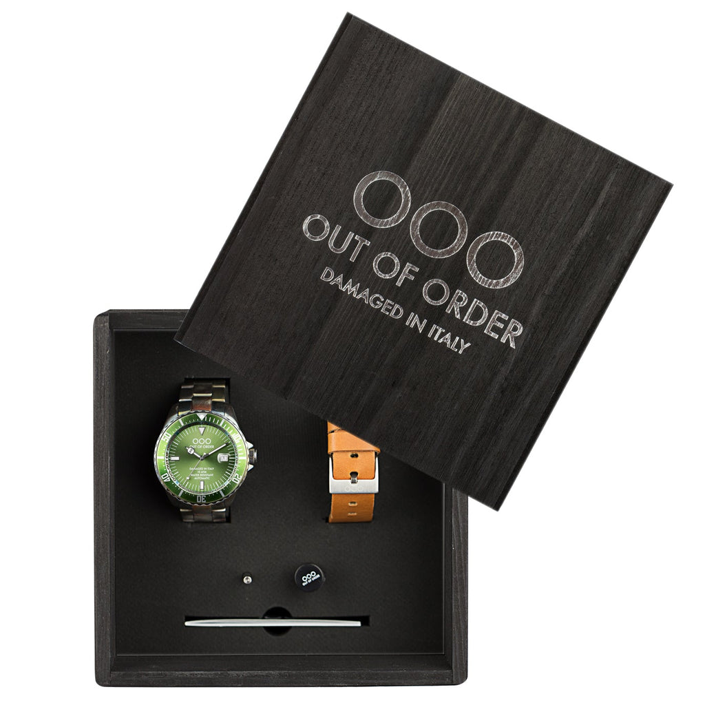 Out Of Order Men